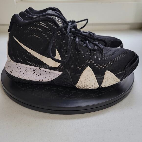 Nike Kyrie Irving TB Oreo Basketball Shoes Men's Black White